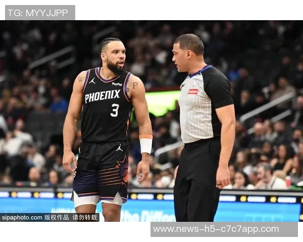 布克因左脚踝扭伤出战成疑太阳客战活塞能否迎来胜利考验