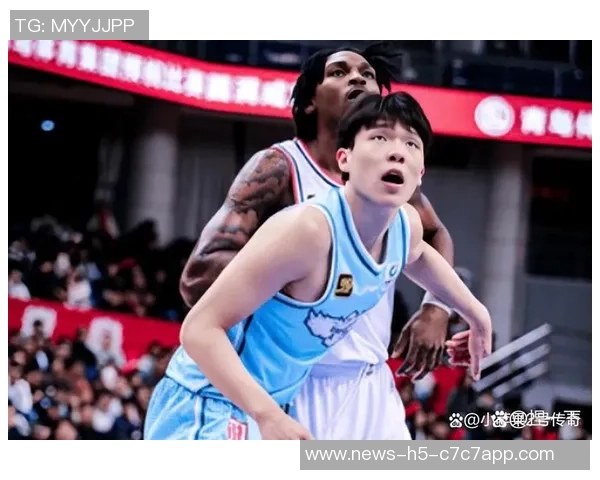 杨瀚森半场6分钟表现亮眼贡献全队唯一赢分助力球队逆转局势