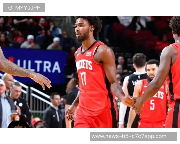 小贾巴里谈投篮进步与申京合作的显著成效